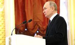 Putin'den ABD'ye "renkli devrimlere destek" eleştirisi