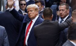 Trump, hakkındaki suçlamaları reddederek mahkemeden ayrıldı