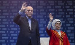 Cumhurbaşkanı Erdoğan'dan "kararsızları ikna edin" çağrısı