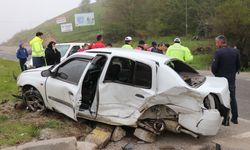 Bolu’da feci kaza kameraya yansıdı: 2’si ağır 7 yaralı