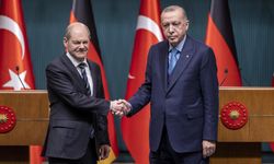 Scholz’dan Cumhurbaşkanı Erdoğan’a tebrik