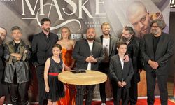 'Maske: Nezaketle Tebessüm' filminin galasına yogun ilgi