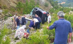 Eski Bakan Zeybekci kazada yaralandı