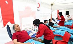 İçişleri Bakanı Ali Yerlikaya kan verdi