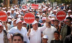 Özcan'ın adalet yürüyüşü sürüyor: Kılıçdaroğlu'nu koltuğundan indirmek için yürüyorum!