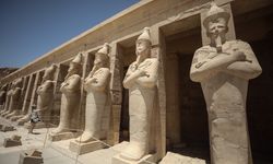 Mısır'ın kadın firavunu Hatşepsut'un tapınağı