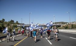 İsrail iç sorunlarıyla boğuşuyor
