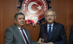 Kılıçdaroğlu, emeklilerle bir araya geldi!