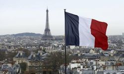 Fransa'dan şok karar: Okullarda çarşaf yasağı!