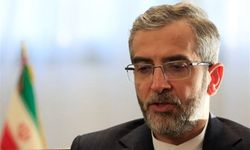 İranlı Bakan Yardımcısı Bakıri, Hamas heyeti ile bir arada!