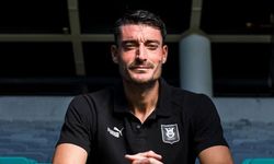 Bordeaux, Albert Riera ile anlaştı