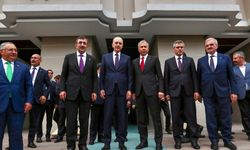 TBMM Başkanı Kurtulmuş, Bakan Yerlikaya'yı ziyaret etti