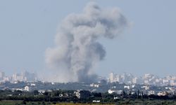 Gazze'de gece boyu 100'den fazla nokta vuruldu