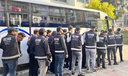 FETÖ’ye kıskaç operasyonunda 28 tutuklama!