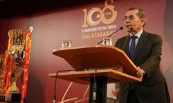 Dursun Özbek: Galatasaray'ın başarısını engellemeye çalışıyorlar!