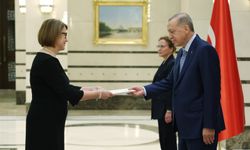 Finlandiya Büyükelçisi'nden Erdoğan'a güven mektubu
