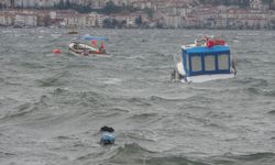 Fırtınada 7 balıkçı teknesi battı!