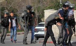 İsrail güçleri 60 Filistinliyi gözaltına aldı!