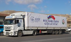 Azerbaycan, Türkiye’deye 18 tonluk yardım gönderdi!