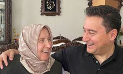 Ali Babacan'ın annesi vefat etti!