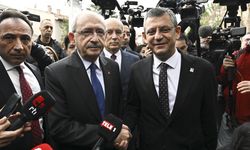 CHP lideri Özel, Kılıçdaroğlu'nu ziyaret etti