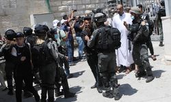 İsrail Mescid-i Aksa'da cuma namazını 9 haftadır kısıtlıyor