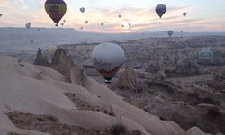 Kapadokya'da geçen yıl 615 binden çok turist balon turuna katıldı