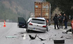 Pozantı'da feci kaza: 1 polis öldü, 1 polis yaralandı