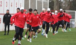 Samsunspor, Trabzonspor'a karşı galibiyet hedefliyor
