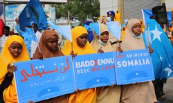 Somali'de yüzlerce kişi Etiyopya'yı protesto etti