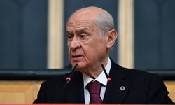 Bahçeli: Diyarbakır'daki tüm Kürt kardeşlerimi bağrıma basıyorum!