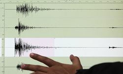 Ege Denizi'nde 4,4 şiddetinde deprem!