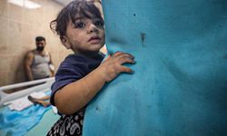 Gazze'ye ilk kez çocuk aşıları ulaştırıldı!