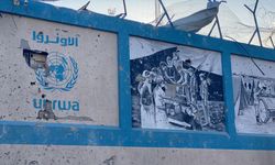 Gazze'deki UNRWA karargahındaki yıkım görüntülendi