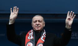 Erdoğan: Dümen kıran cambazlara karşı dostlarımızı uyaracağız!