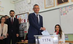 CHP lideri Özel: Oy namustur, karar milletin