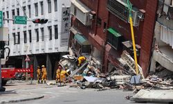 Tayvan'da 7,4 büyüklüğünde deprem oldu!