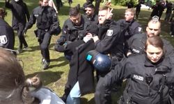 Almanya'da 'Gazze'ye destek' kampına polis müdahalesi!
