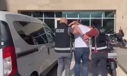 Kırmızı bültenle aranan gaspçı Antalya’da yakalandı