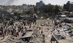 İsrail'in El Mevasi'ye saldırısında can kaybı 90'a yükseldi
