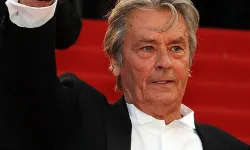 Sinema efsanesi Alain Delon hayatını kaybetti