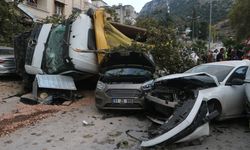 Hatay'da feci kaza: Yaralılar var