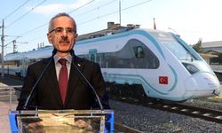 Bakan Uraloğlu: Dünyada 8'inci yüksek hızlı tren işletmecisi ülkeyiz!