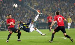 Fenerbahçe Manchester United'ı konuk edecek