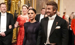 Beckham çifti Buckingham Sarayı'nda