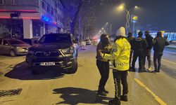 Polisi gören sürücü aracını bırakıp kaçtı!