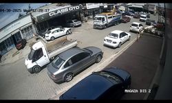 Freni boşalan kamyon dehşet saçtı