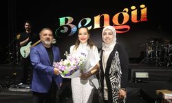 Arasta Sincan'da Bengü ve Mustafa Taş konseri
