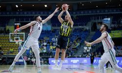 Fenerbahçe Beko, sezonun bitimine 2 hafta kala liderliği garantiledi