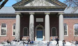 Harvard Üniversitesi, uluslararası öğrenci kabulünü durdurdu